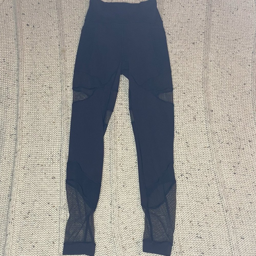 lululemon leggings size 4